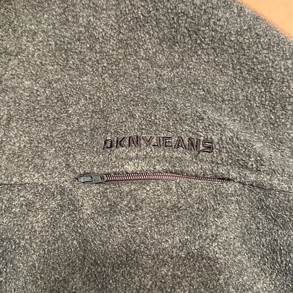 Donna Karan jacket. Size medium. Gray - Picture 6 of 9